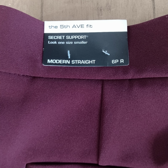 Investments The 5th Ave fit Modern Straight Capri Pants Women's size 6P R - Picture 6 of 6